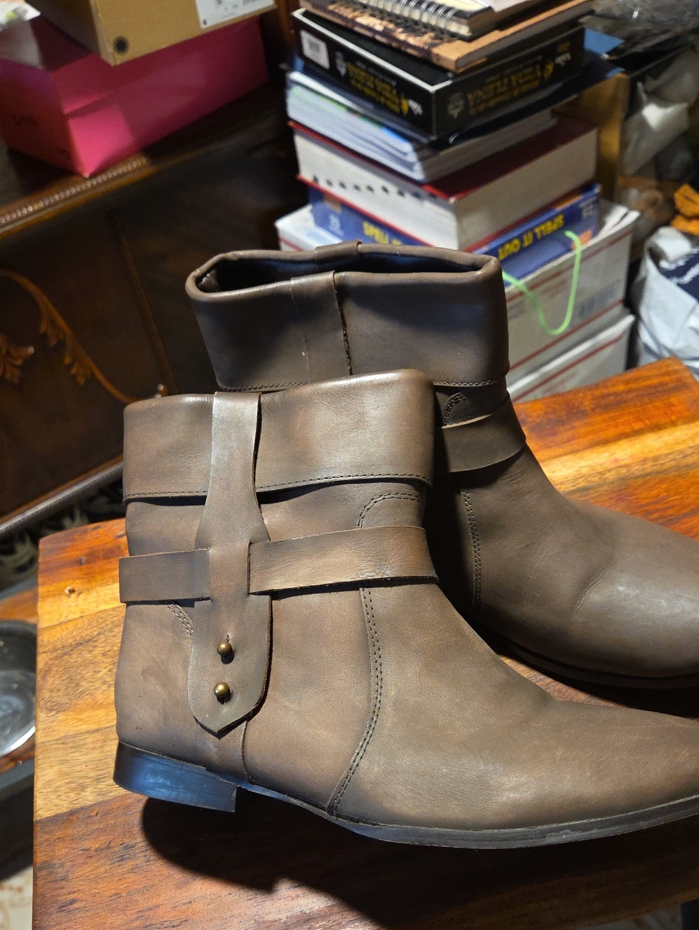 Ecoté Brand  Taupe Brown Leather Chukka Boots